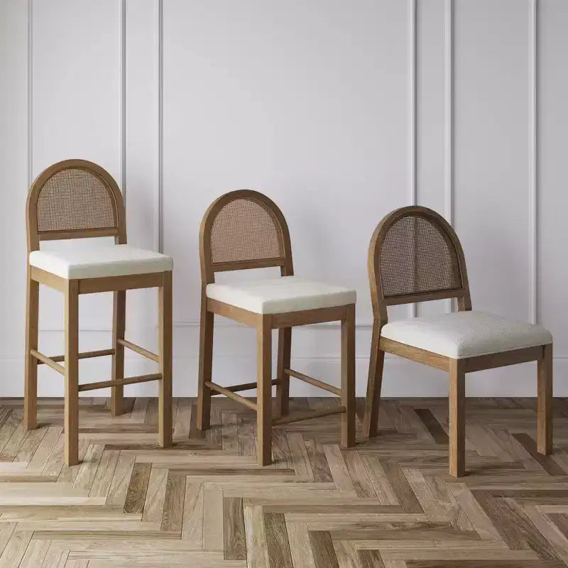 Tabouret de bar Boucle hauteur comptoir avec dossier en rotin, marron clair, 29 po