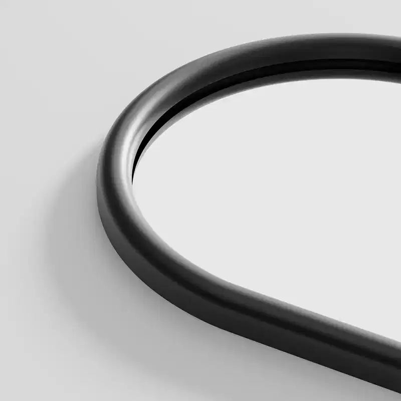 Miroir pleine longueur à cadre en bois, dessus arqué, inclinable