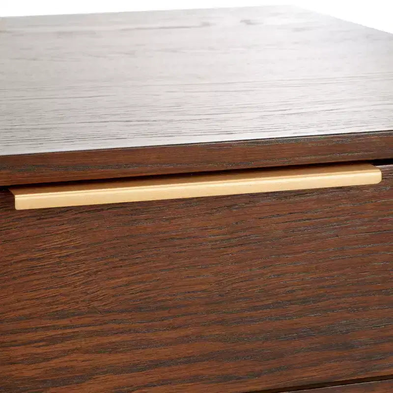 Table basse rectangulaire avec 2 tiroirs et plateau en placage de chêne, pieds dorés
